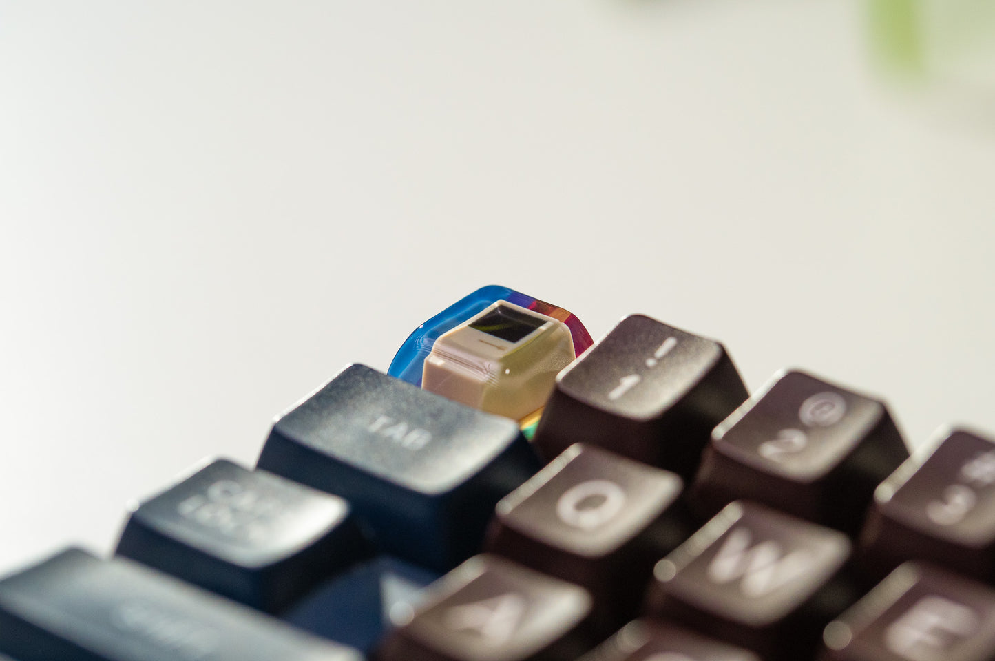 128K - Artisan Keycap by Copland